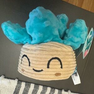 NWT Bark - Squeakulent